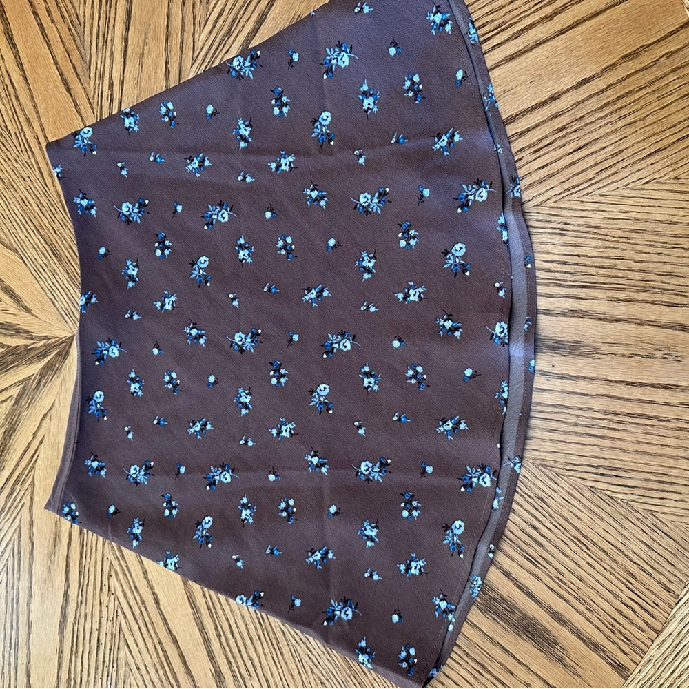 H&M floral skirt size 6
